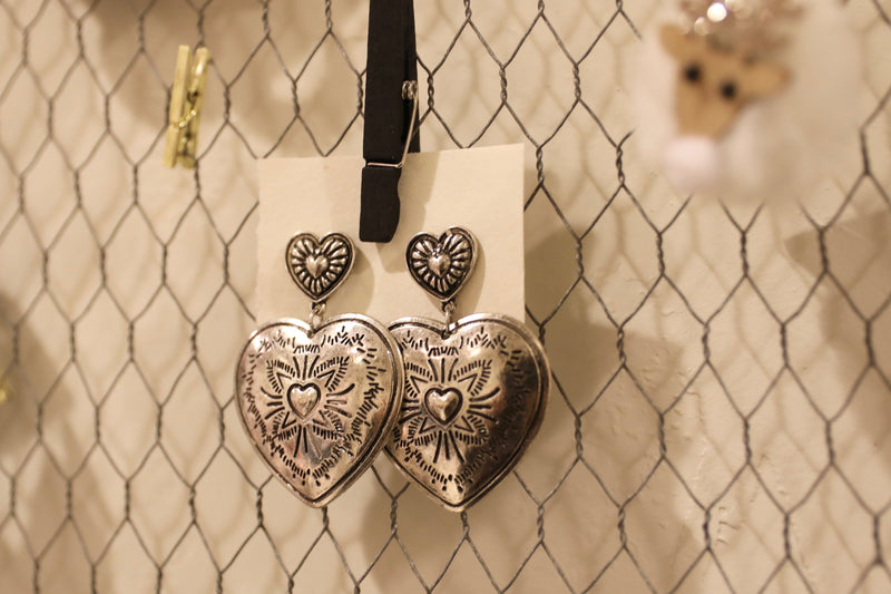 The Double Heart Earrings // Pewter